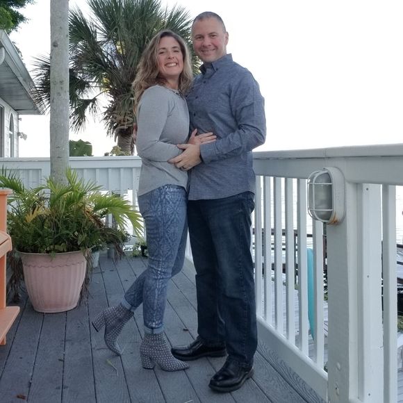 Meet your Posher, Sharon - Picture 1 of 1